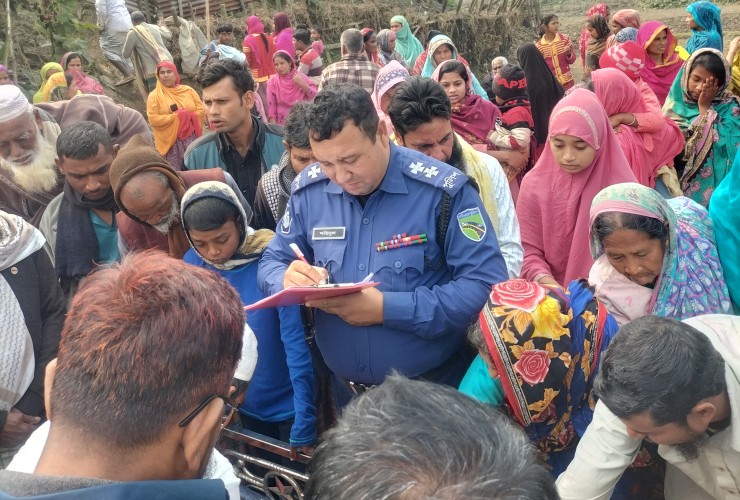 কাভার্ডভ্যান চাপায় প্রাণ গেল সাবেক ইউপি সদস্যের